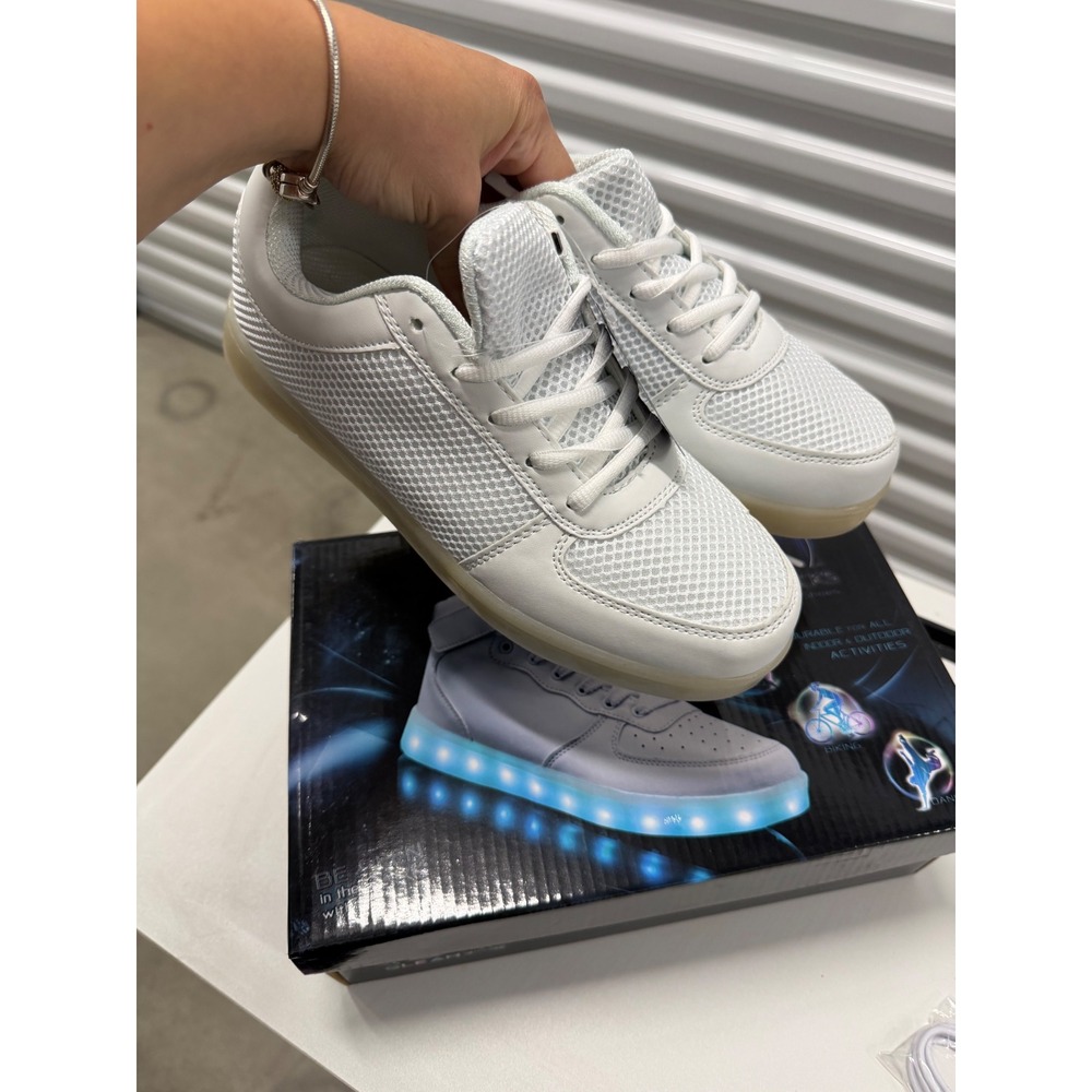 GleamKicks LED Light Up Sneakers White Mesh USB Charging Women 8 Men 6.5 EUR 39